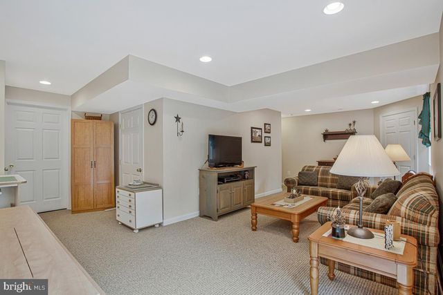 8067 CLARK STATION RD, Severn, MD 21144