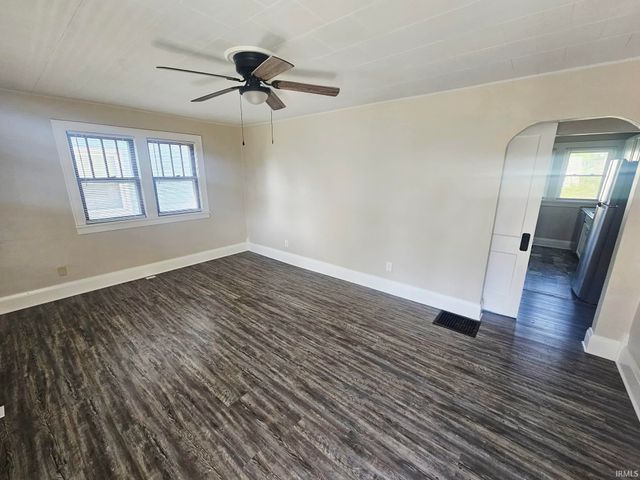 2309 S Grant Street, Muncie, IN 47304