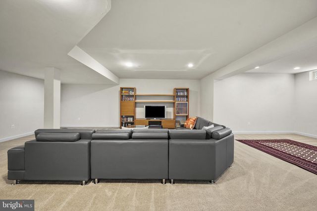 26727 FAIR HOPE WAY, Chantilly, VA 20152