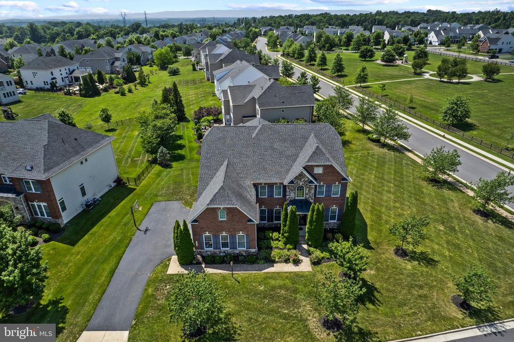 26727 FAIR HOPE WAY, Chantilly, VA 20152