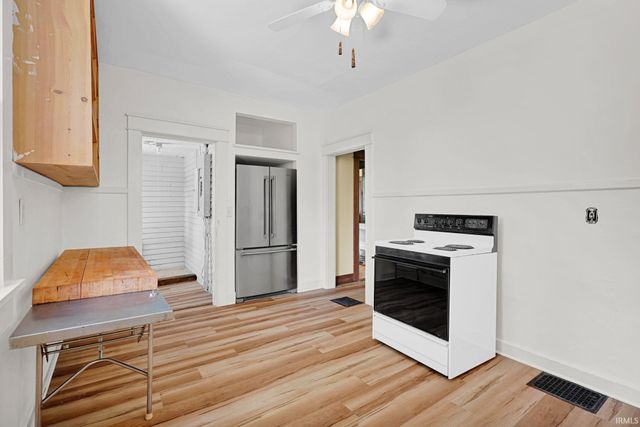 1101 N Woodburn Avenue, Bloomington, IN 47404