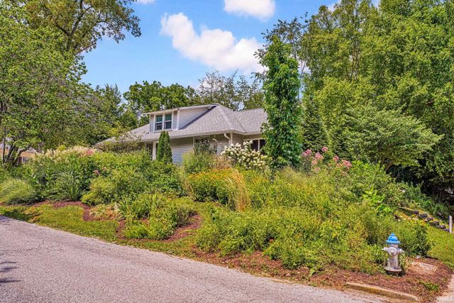 1101 N Woodburn Avenue, Bloomington, IN 47404