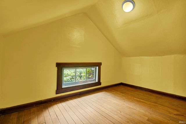 1101 N Woodburn Avenue, Bloomington, IN 47404