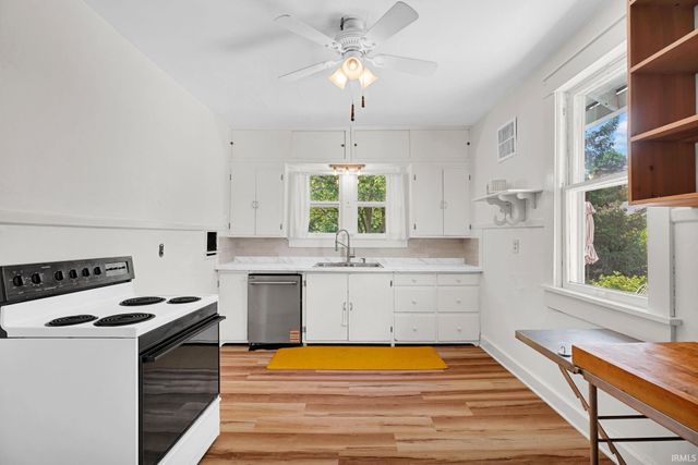 1101 N Woodburn Avenue, Bloomington, IN 47404