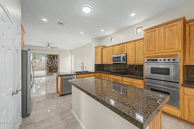 42931 N LIVINGSTONE Way, Anthem, AZ 85086