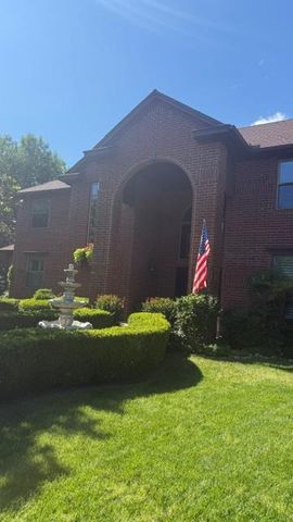 533 Hollowdale, Edmond, OK 73003