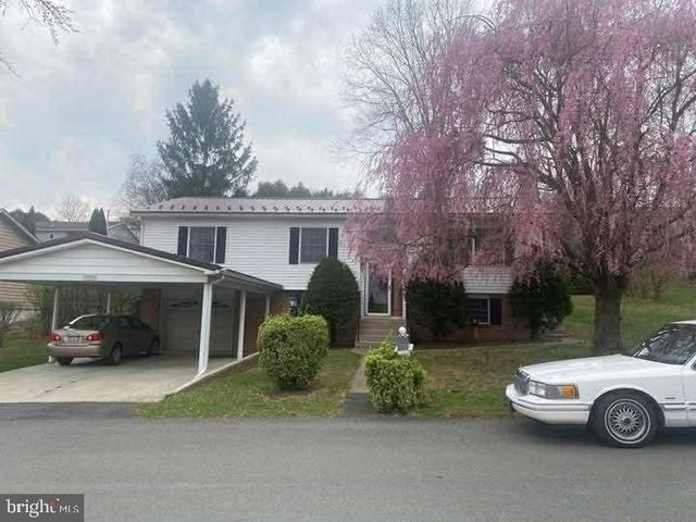 548 WILLOW, Pottsville, PA 17901