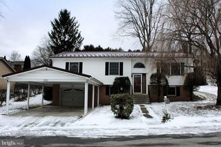 548 WILLOW, Pottsville, PA 17901