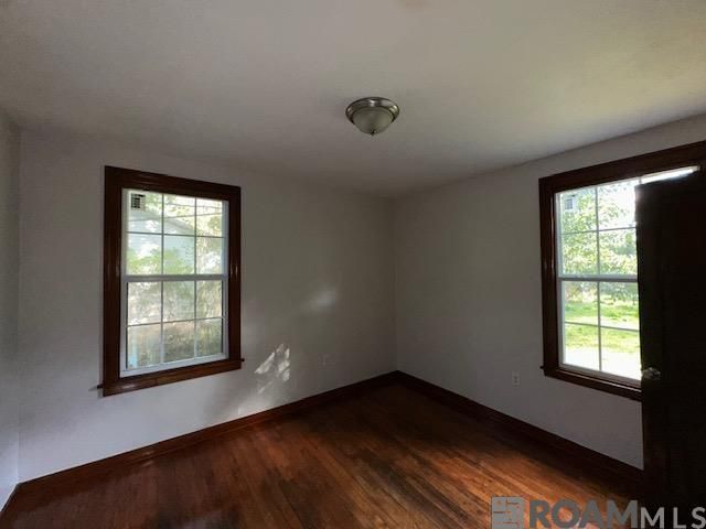 4324 Glen Oaks Dr, Baton Rouge, LA 70811