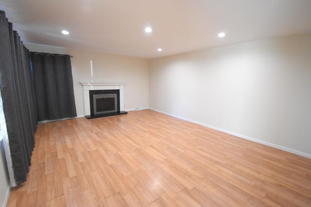 360 E Arnotts Drive, Rensselaer, IN 47978