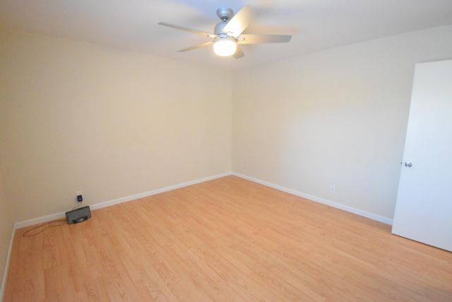 360 E Arnotts Drive, Rensselaer, IN 47978