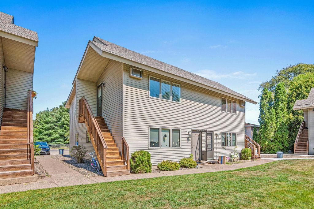 14687 62nd Street N #1, Stillwater, MN 55082 — exterior