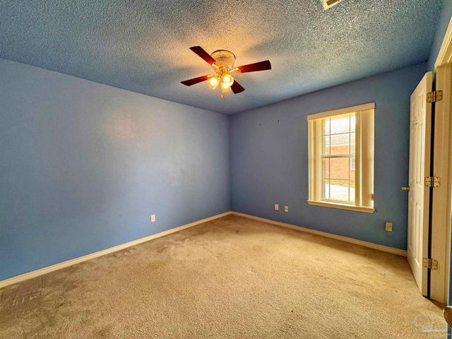 1354 Mazurek Blvd, Pensacola, FL 32514