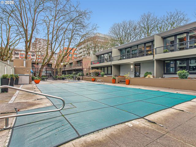 111 Sw HARRISON St 4G, Portland, OR 97201