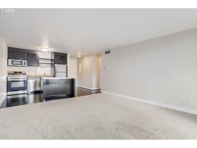 111 Sw HARRISON St 4G, Portland, OR 97201