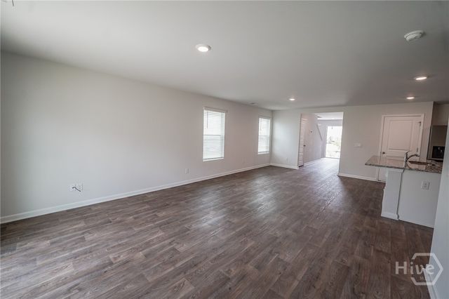 412 Coconut Drive, Bloomingdale, GA 31302