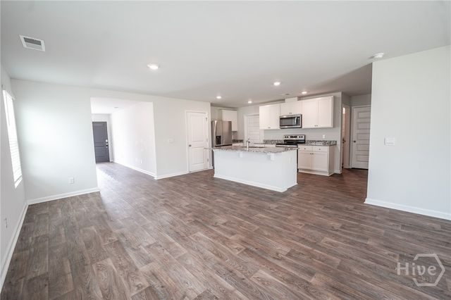 412 Coconut Drive, Bloomingdale, GA 31302