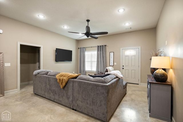 305 Hollis, Bono, AR 72416