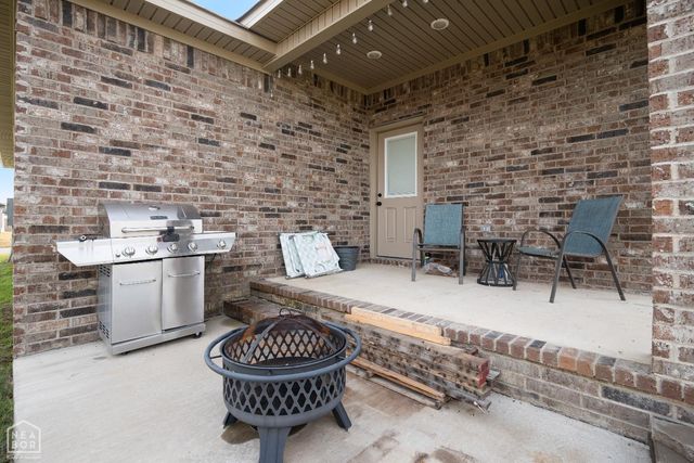 305 Hollis, Bono, AR 72416