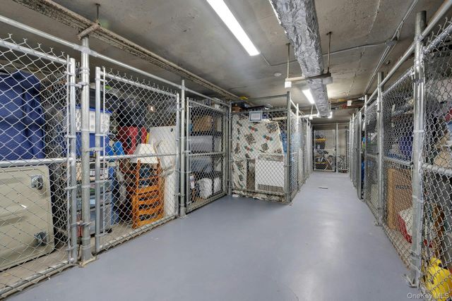 253 Garth Road 2J, Scarsdale, NY 10583