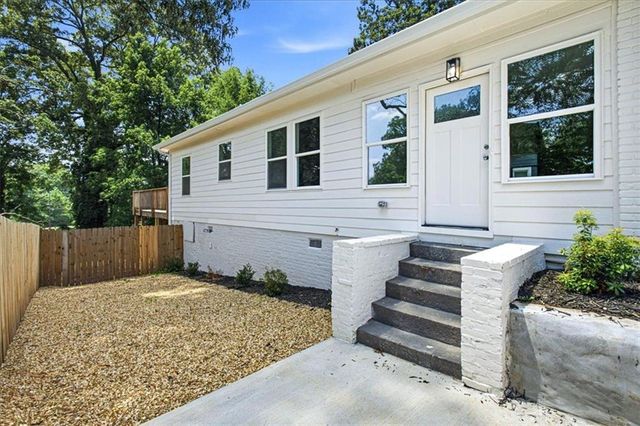 1502 Venetian Drive, SW, Atlanta, GA 30311