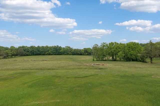 13567 Cainsville Rd, Lebanon, TN 37090