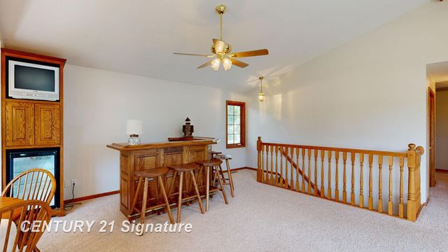 7 E Lakeshore Drive, Tobacco Twp, MI 48628