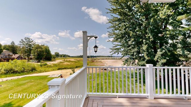 7 E Lakeshore Drive, Tobacco Twp, MI 48628