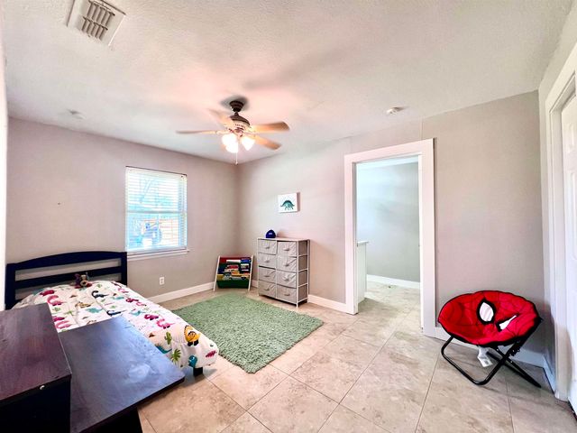 415 Delano St., Longview, TX 75604