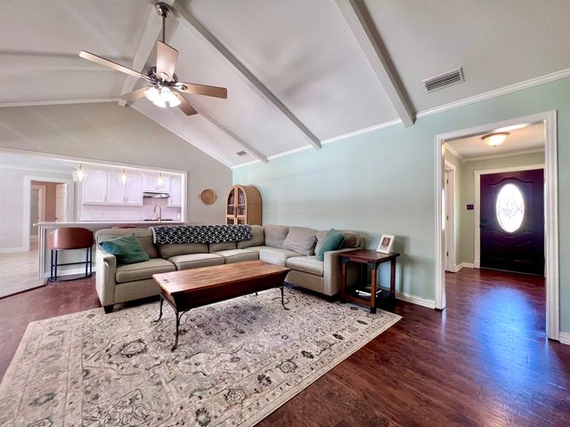 415 Delano St., Longview, TX 75604