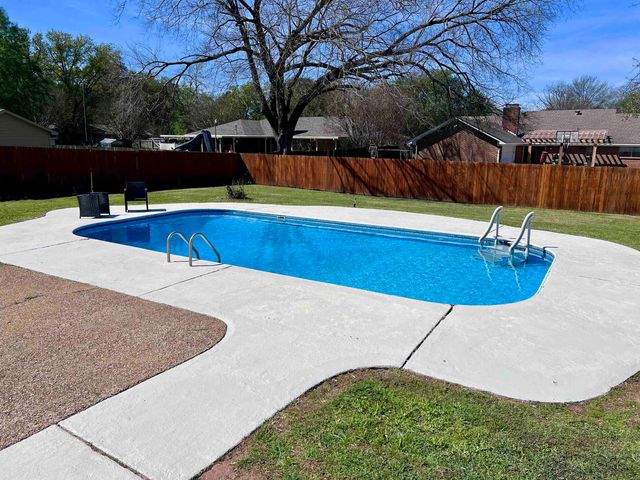 415 Delano St., Longview, TX 75604