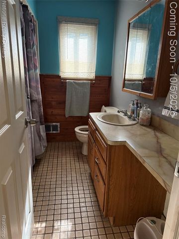 6578 Cloverton Drive, Waterford, MI 48329