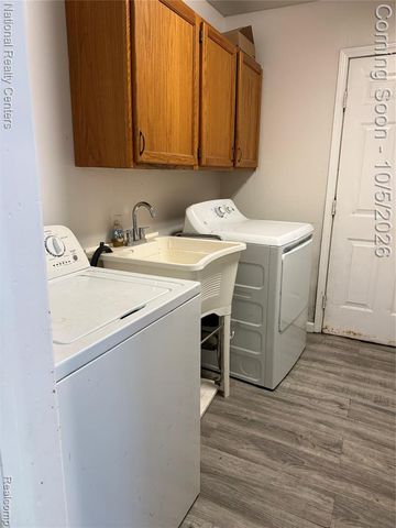 6578 Cloverton Drive, Waterford, MI 48329