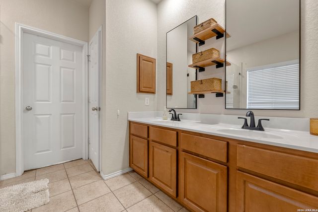 3517 Enchanted Farm, Schertz, TX 78154