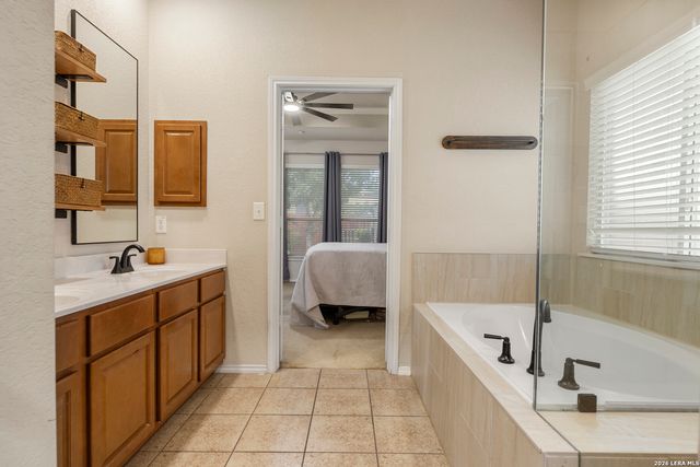 3517 Enchanted Farm, Schertz, TX 78154