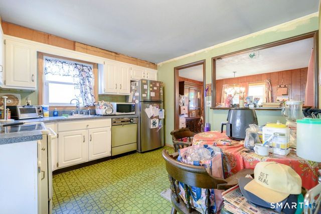 37 Center Avenue, Norwalk, CT 06851
