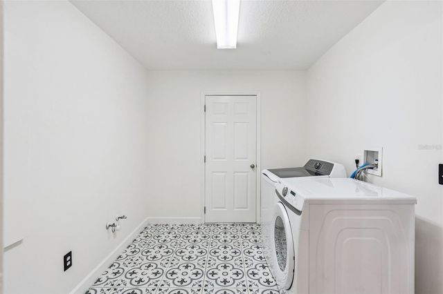 2331 RIDGESIDE ROAD, Apopka, FL 32712