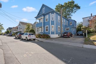30-32 Linden St, Lawrence, MA 01841