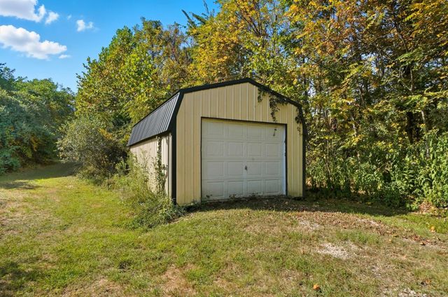 12499 Tarlton Road, Circleville, OH 43113