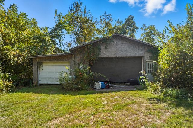 12499 Tarlton Road, Circleville, OH 43113