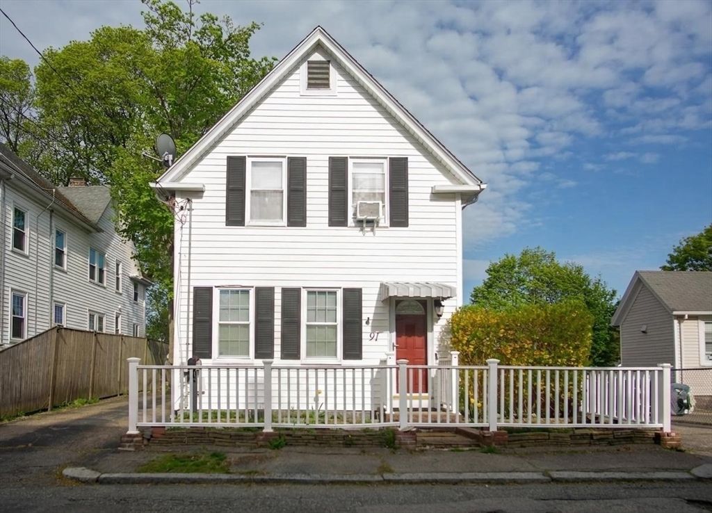 91 Quincy St 91, Quincy, MA 02169