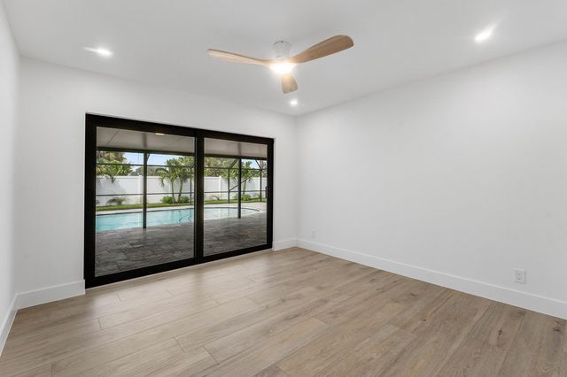 111 FAIRVIEW W, Tequesta, FL 33469