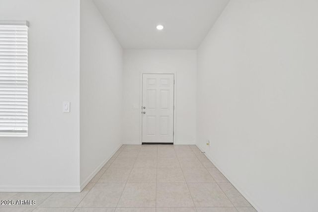 5899 E HORNBLENDE Way, San Tan Valley, AZ 85143