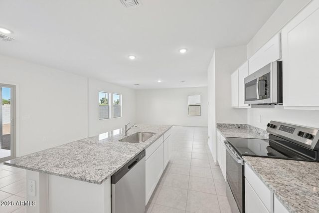 5899 E HORNBLENDE Way, San Tan Valley, AZ 85143