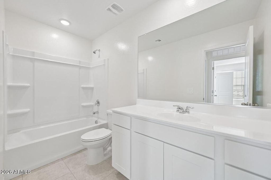 5899 E HORNBLENDE Way, San Tan Valley, AZ 85143 — photo 4