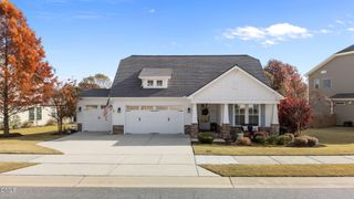 734 Kerr Lake Drive, Fuquay Varina, NC 27526