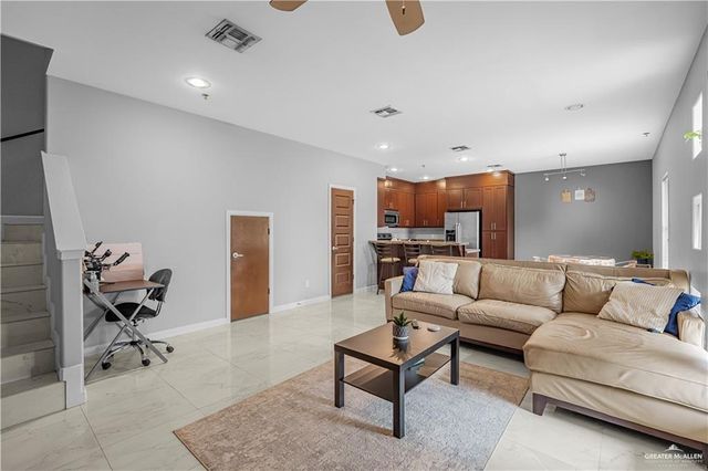 1217 E Camellia Avenue A, Mcallen, TX 78501