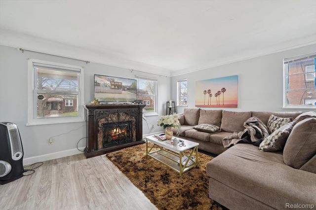 15032 SNOWDEN Street, Detroit, MI 48227