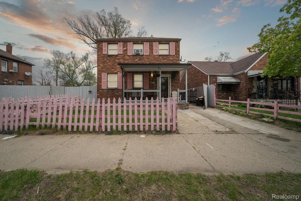 15032 SNOWDEN Street, Detroit, MI 48227