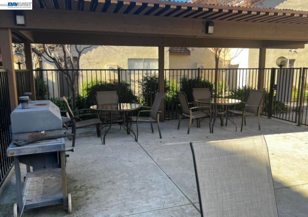 Image 13 of property listing at 3701 Colonial Dr 36, Modesto, CA 95356